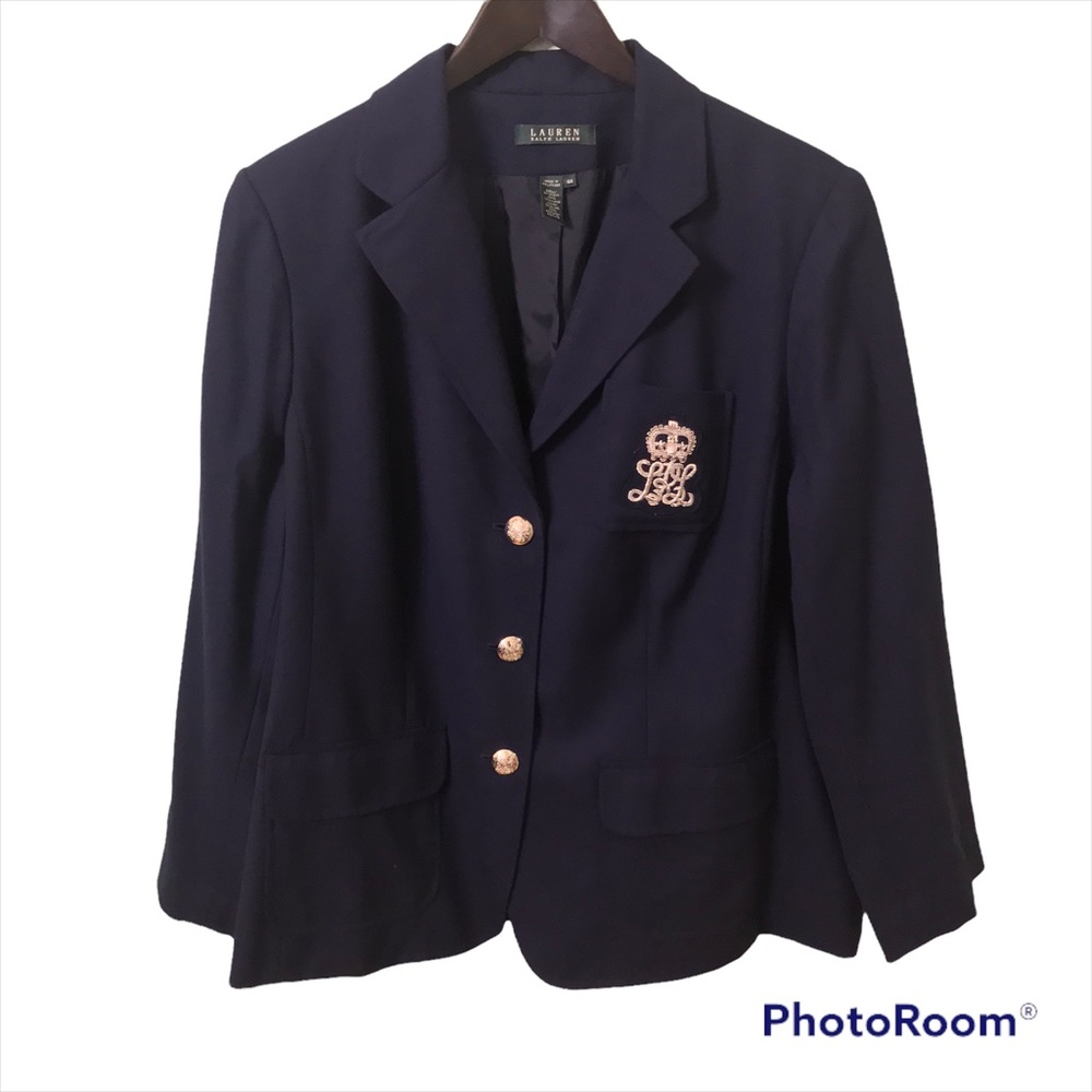 Ralph Lauren Navy Blazer . A Classic! Size 16W. 100% Wool.